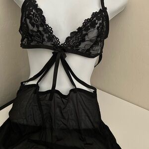 Elegant Black Lace Lingerie Set